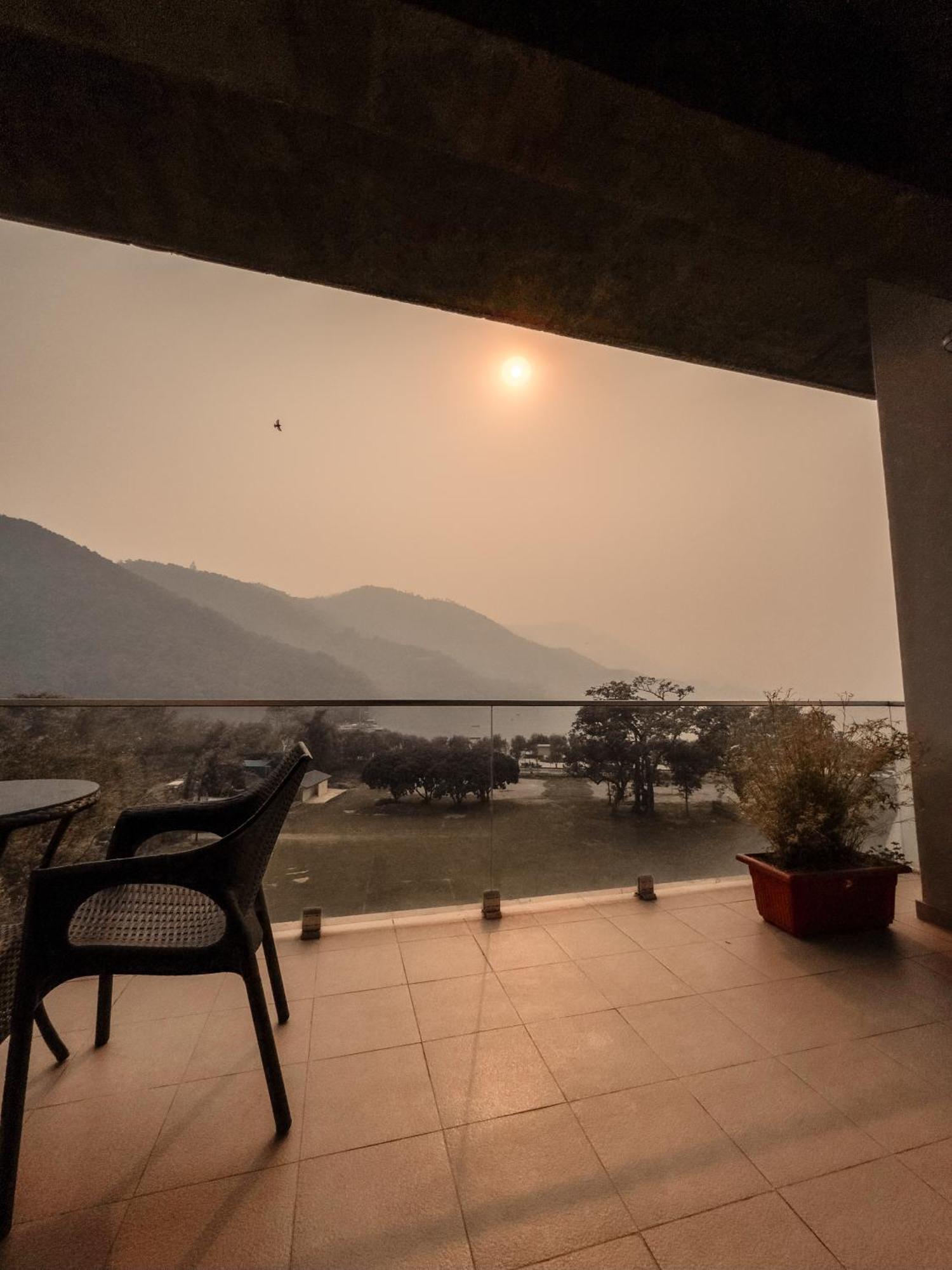 Jade City Hotel Ποκάρα Εξωτερικό φωτογραφία