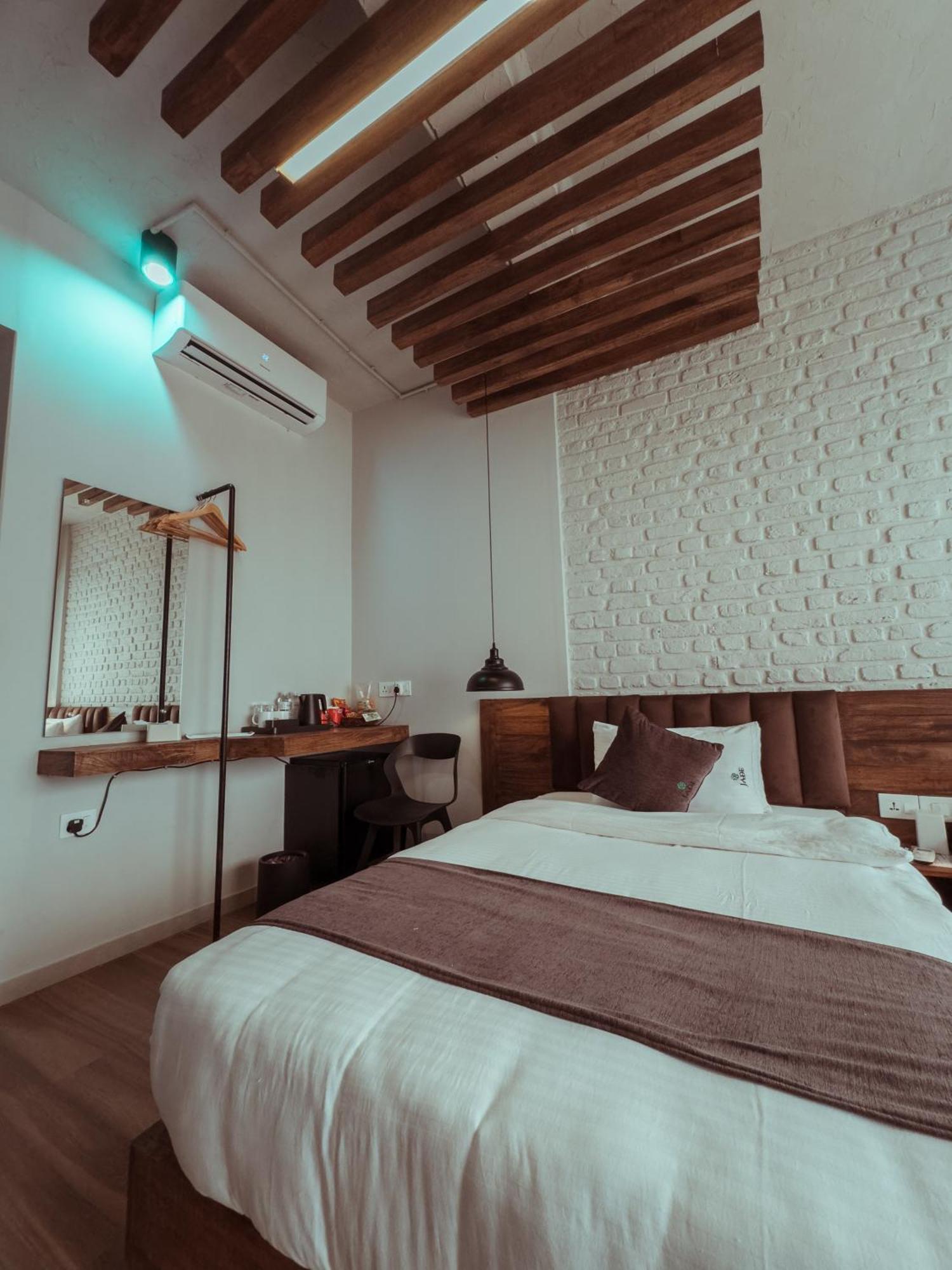 Jade City Hotel Ποκάρα Εξωτερικό φωτογραφία